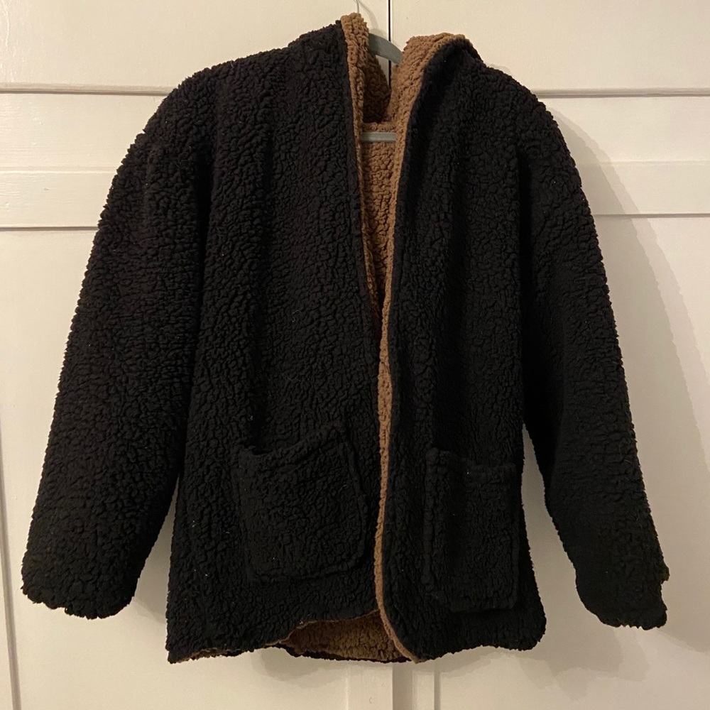 Reversible black/brown teddy coat